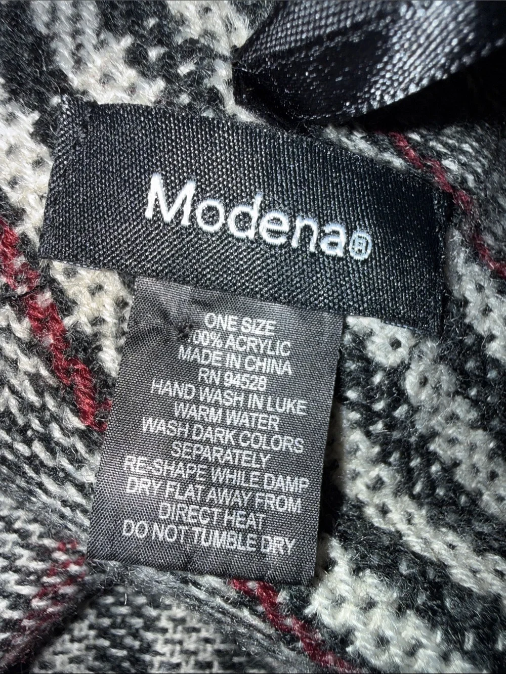 Modena Plaid Poncho Cape Shawl Fringe Cowl Neck Toggle Closure Gray One Size